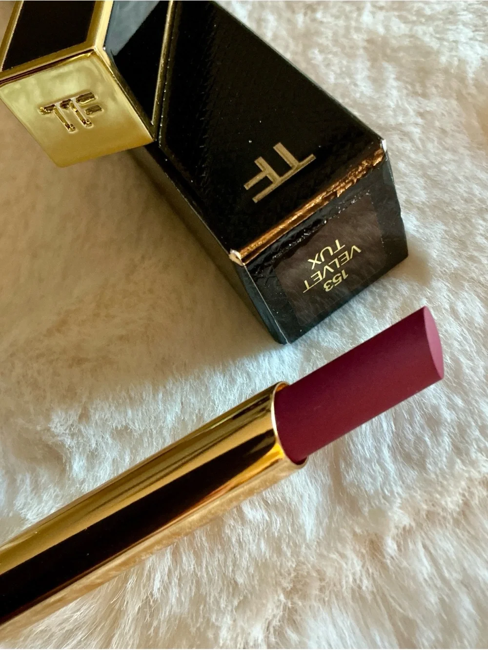 Tom Ford Slim Lip Color Shine 153 Velvet Tux Plum Lipstick Full Size NIB
